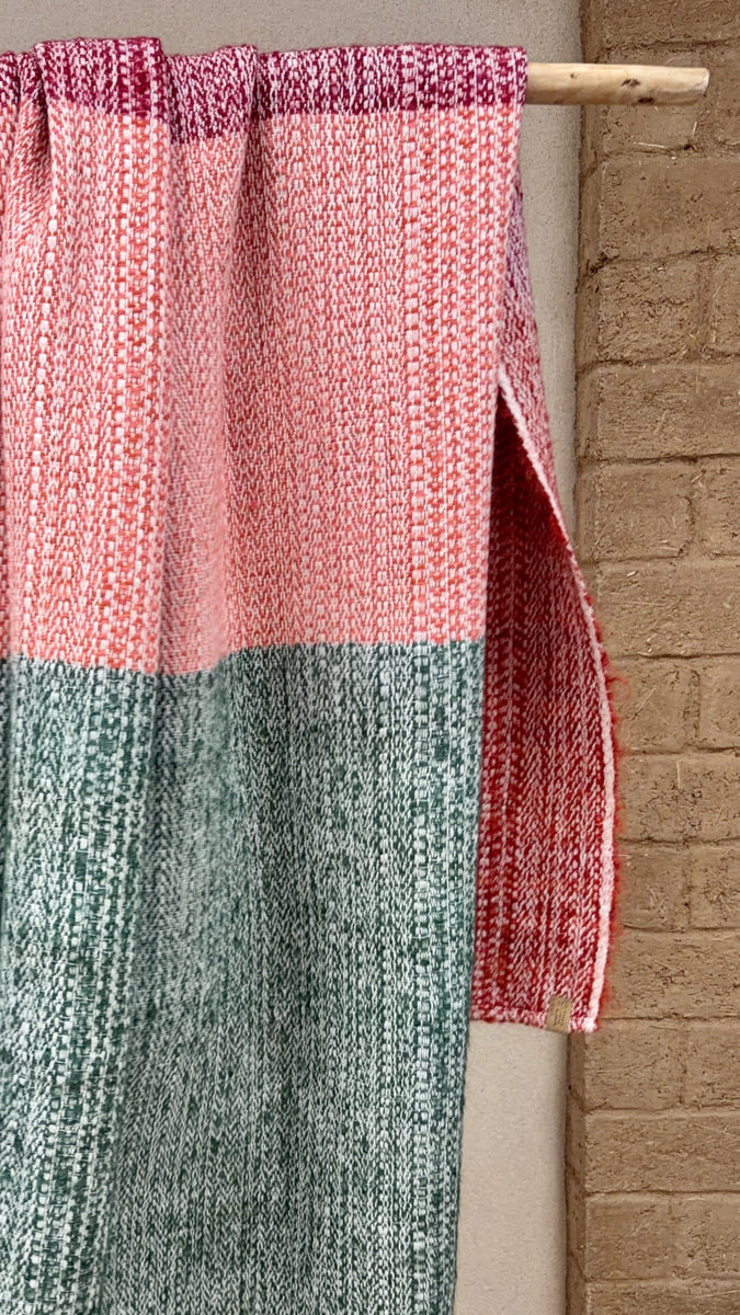 plaid laine et mohair vert sapin rose framboise rouge
