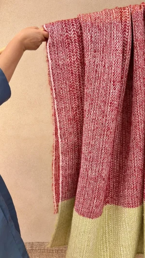 plaid en laine et mohair vert framboise rouge